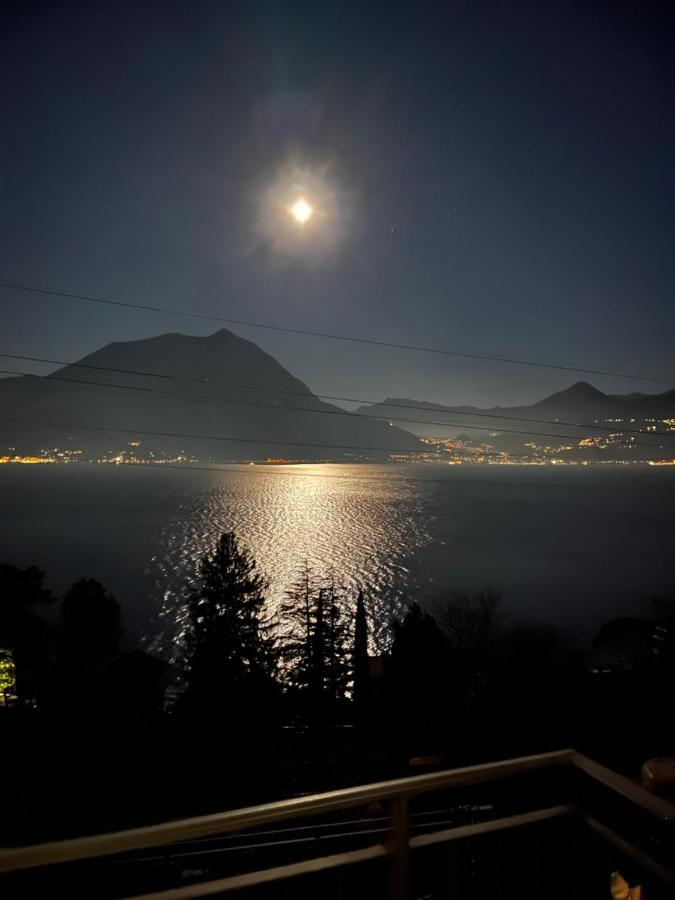 La Punta Di Варена Екстериор снимка